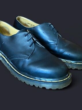 Vintage Dr. Martens Black Leather 1461 Oxford Derby Shoes 1990s